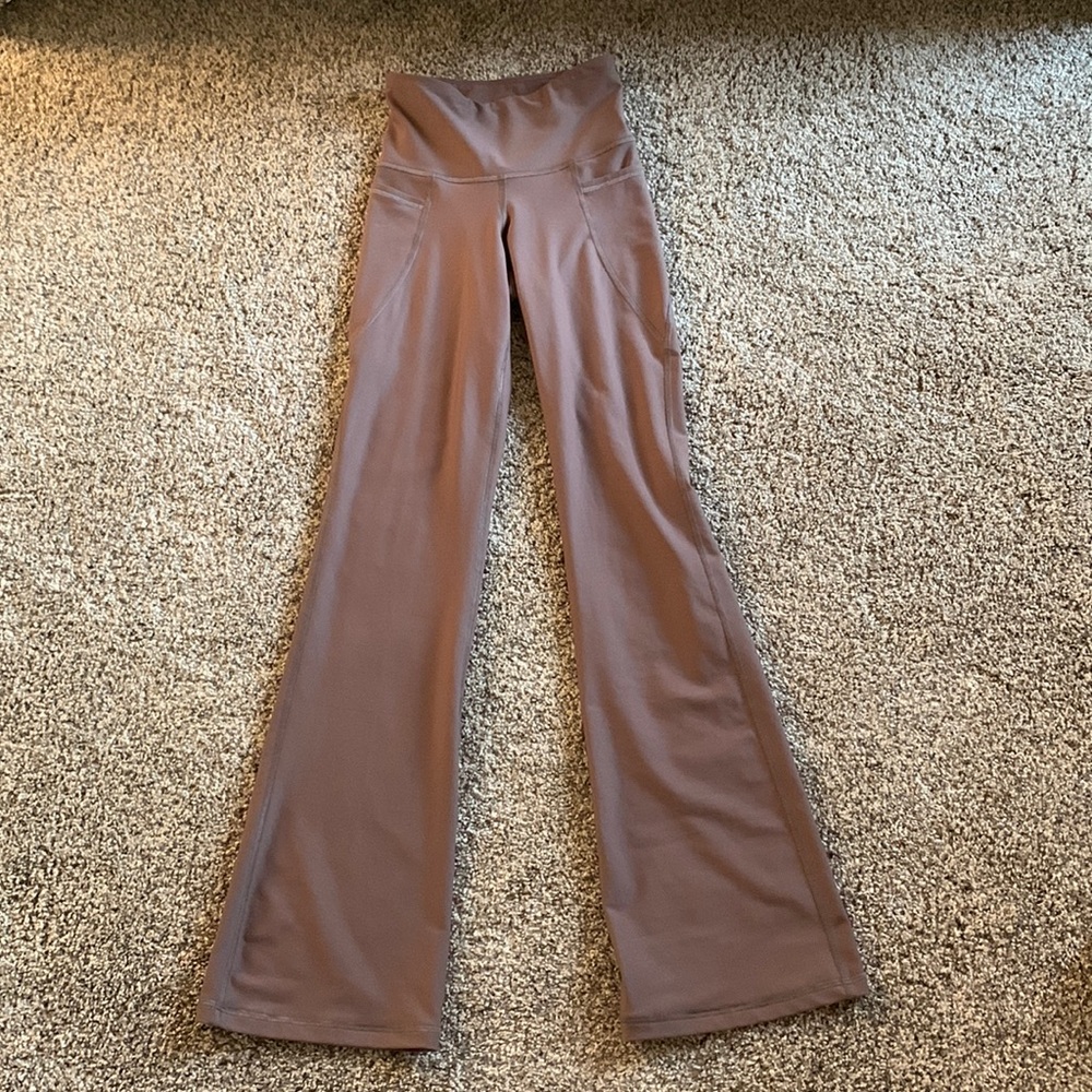 Old Navy Active boot-cut joggers